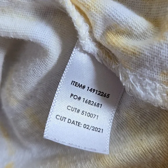 Torrid Yellowstone National Park Yellow Tie-Dye Graphic T-shirt Size 1X - Picture 8 of 9